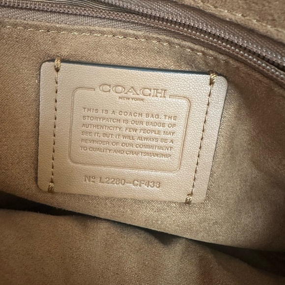Coach Black Leather Shoulder Bag - Picture 4 of 5